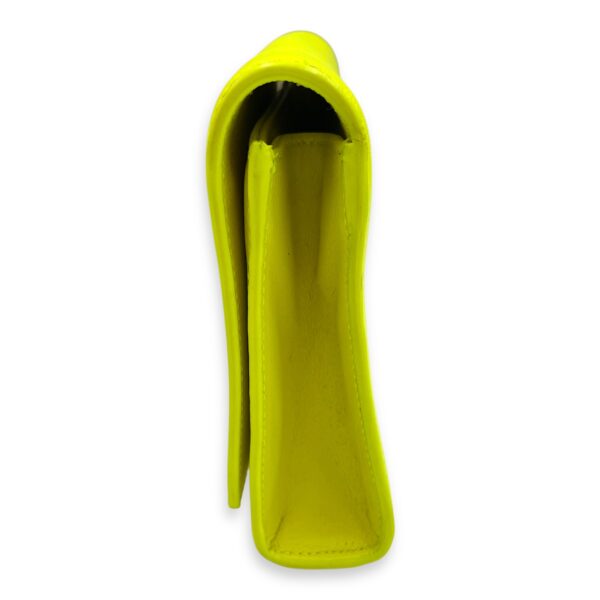 Belle De Jour Neon Yellow Clutch in Calfskin, Silver hardware - Image 5