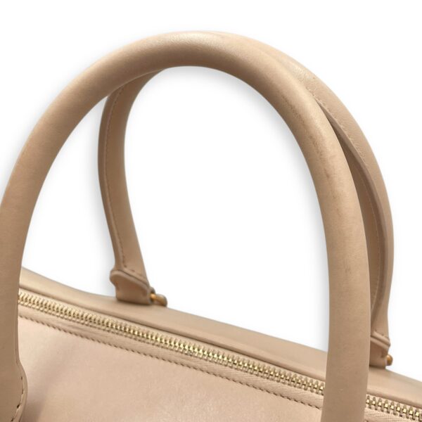 Boston Beige Shoulder Bag in Calfskin, Gold hardware - Image 16