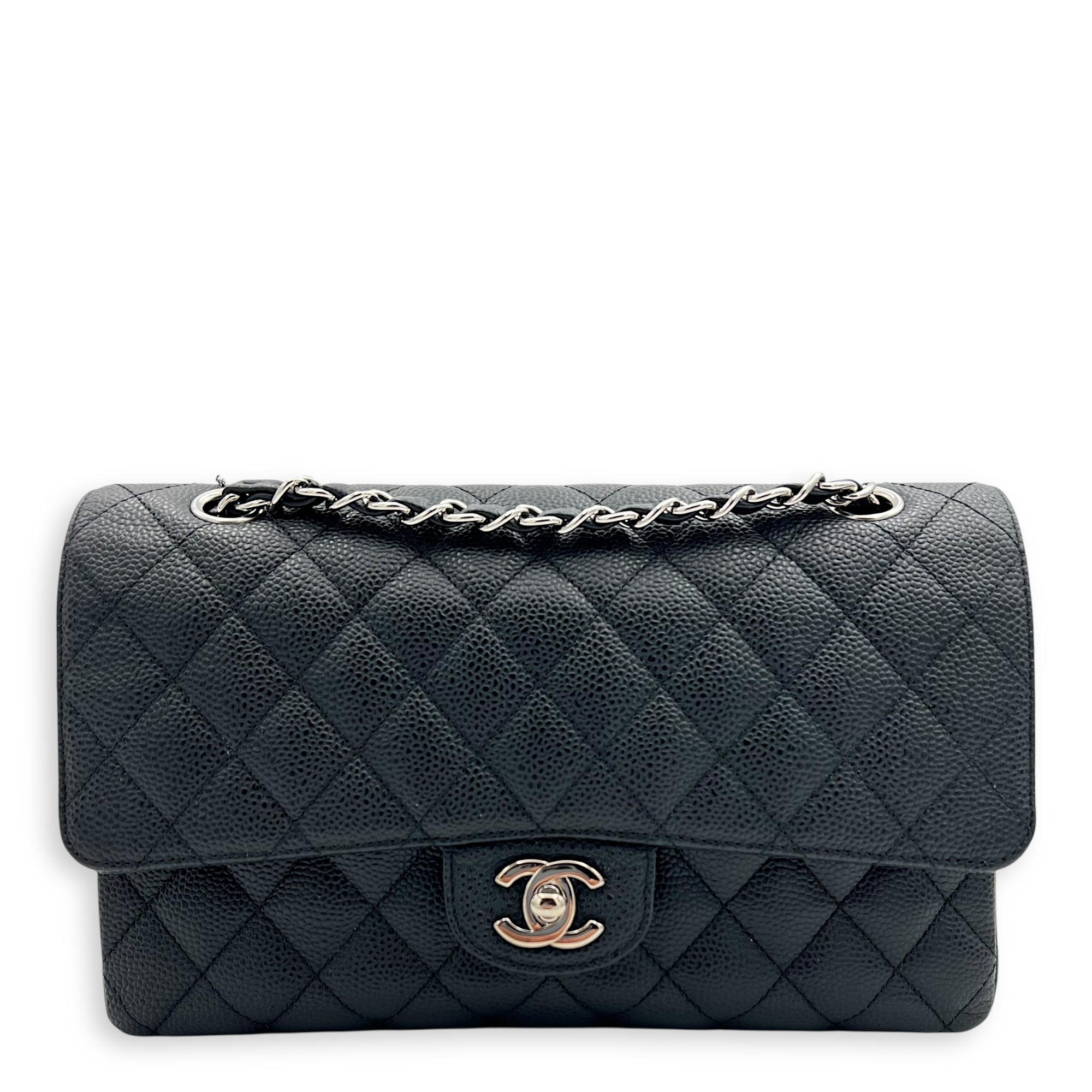 Classic Shoulder Bag Medium Black in Caviar Leather, Silver hardware