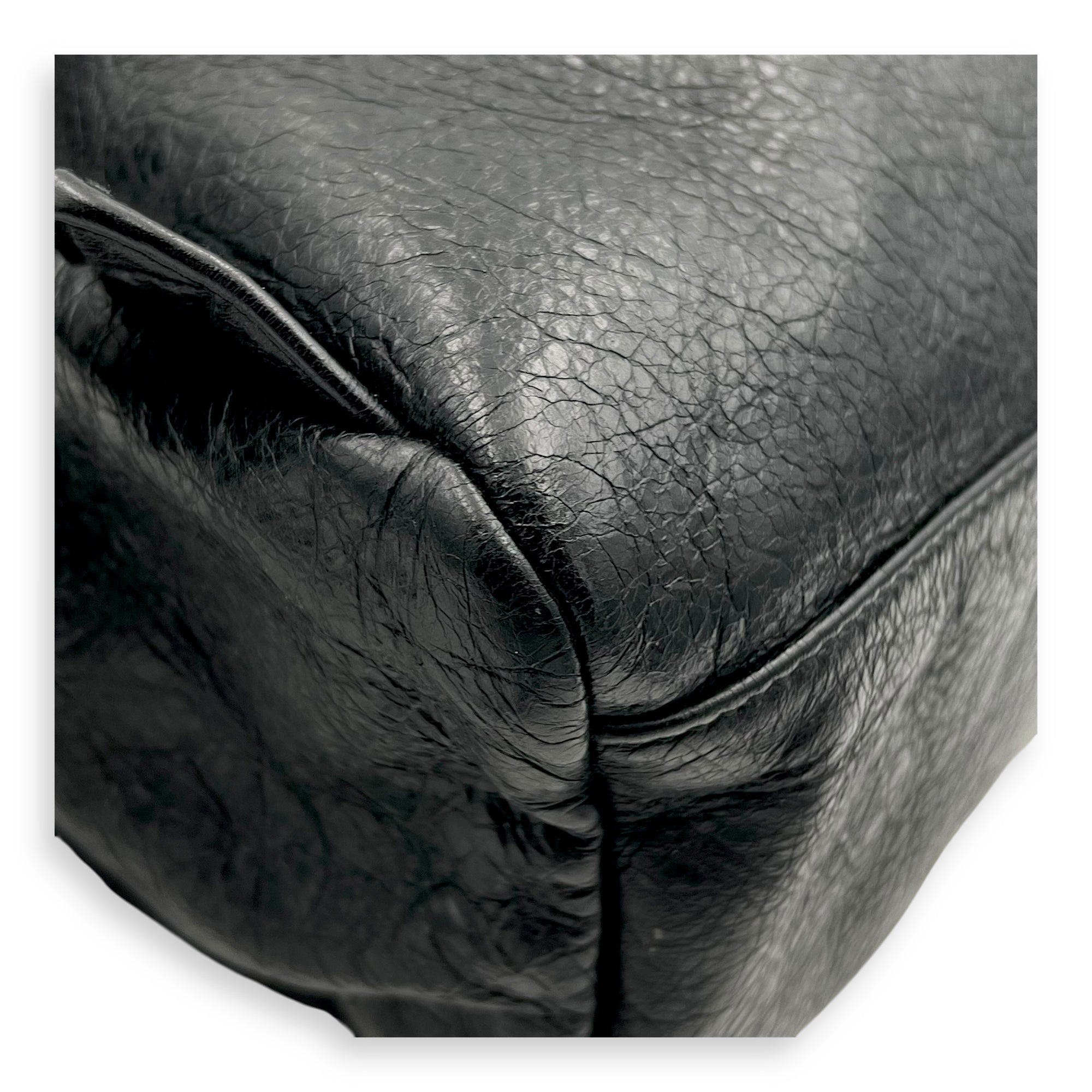 Logo Black Backpack in Distressed Leather, Silver hardware - Image 9