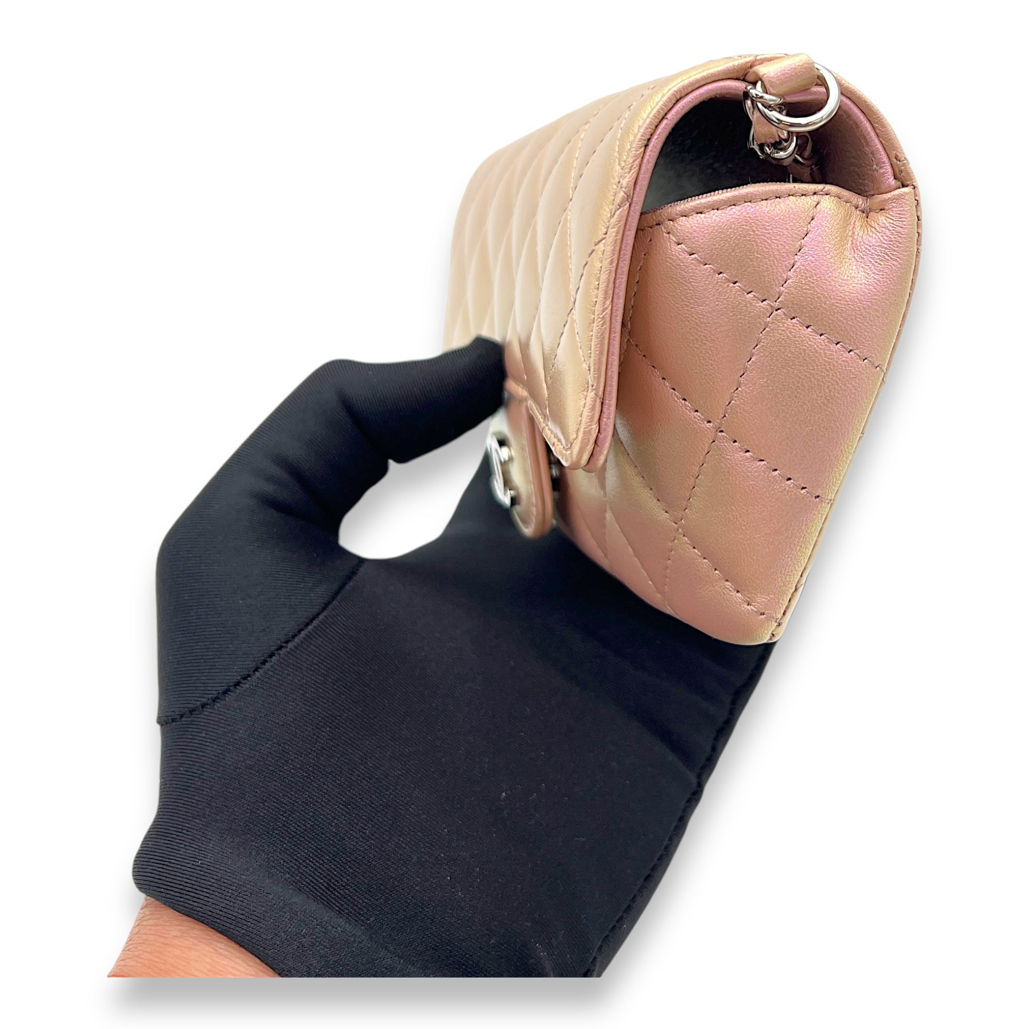 Glasses Crossbody Bag Pink in Calfskin, Silver hardware - Image 4