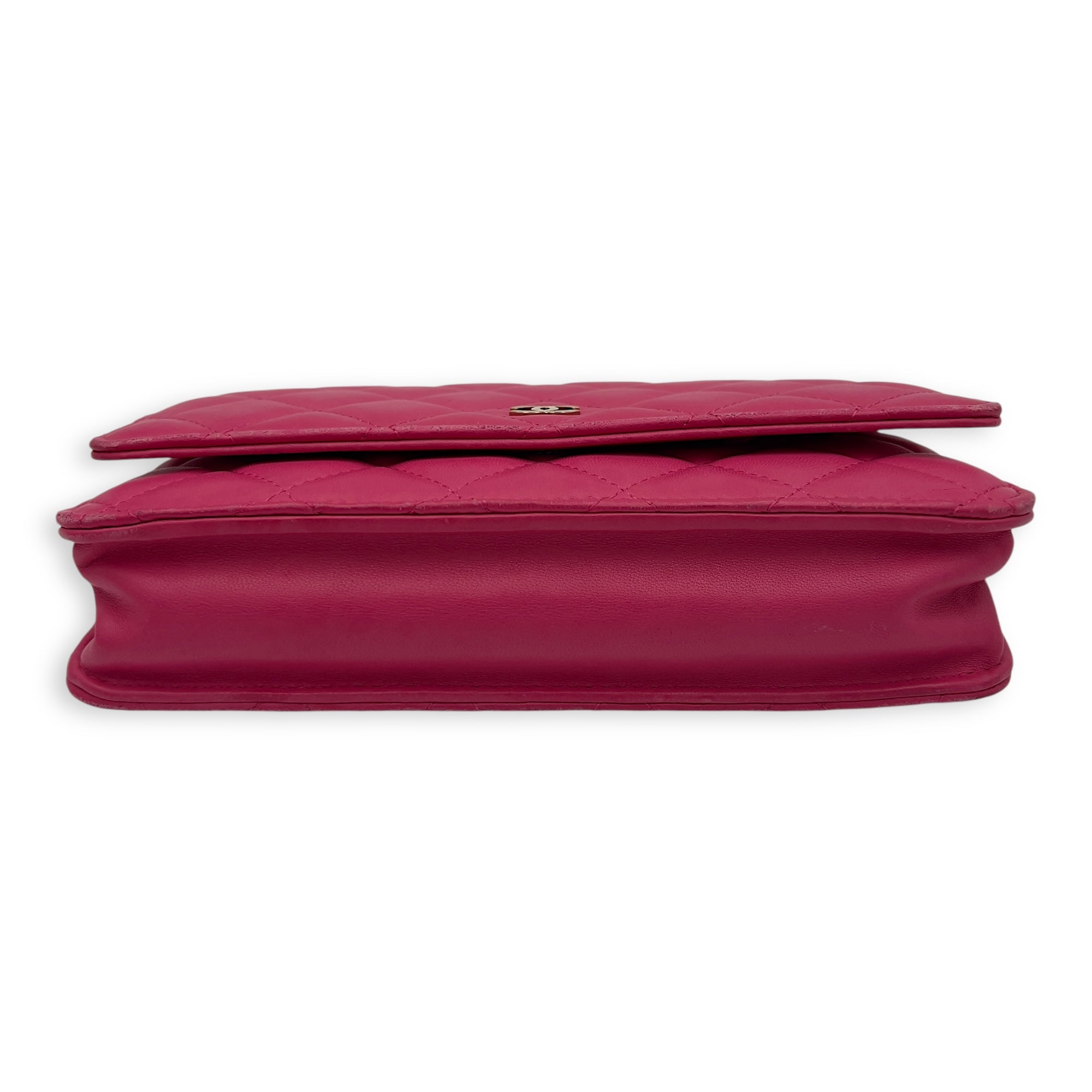 CC Wallet On Chain Pink in Lambskin, Gold hardware - Image 6