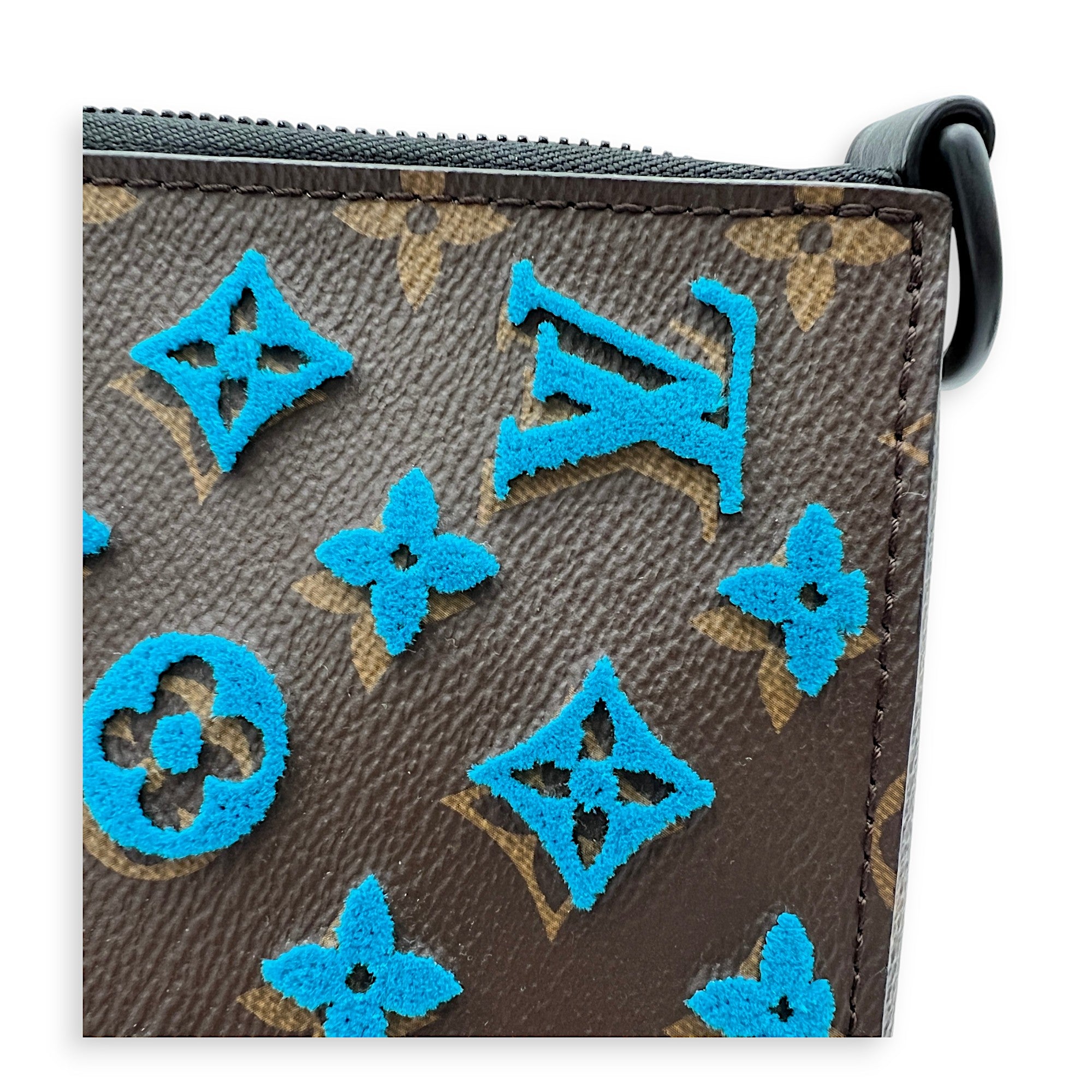 Tuffetage Triangle Messenger bag in Monogram coated canvas, Lacquered Metal Hardware - Image 8