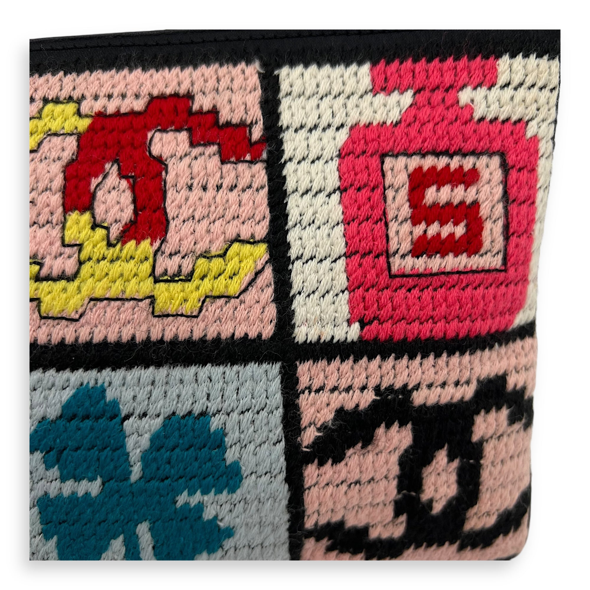 Patchwork Clutch Multi-colour in Knit, Gold hardware - Image 9