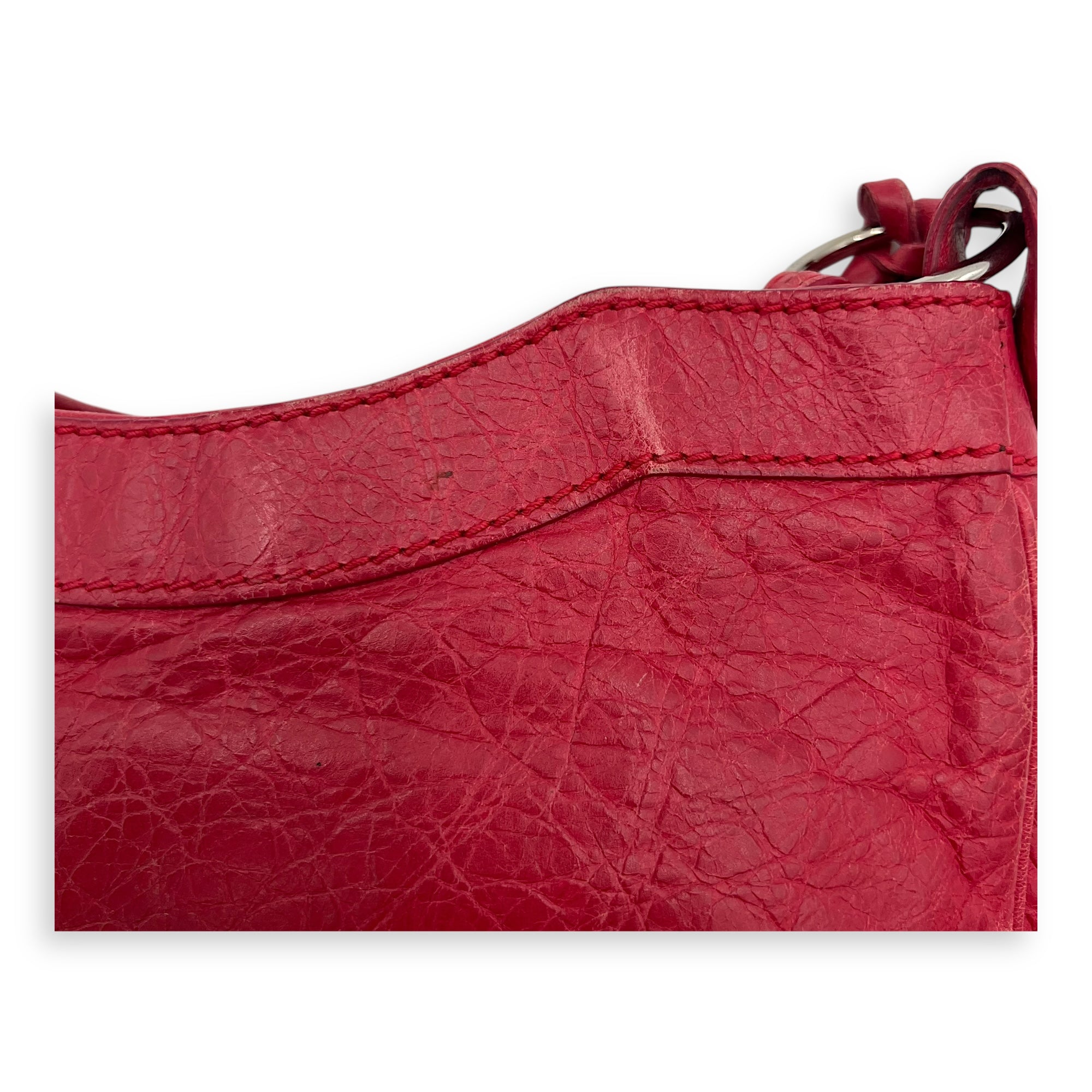 Hip Red Shoulder Bag in Distressed Leather, Silver hardware - Image 11