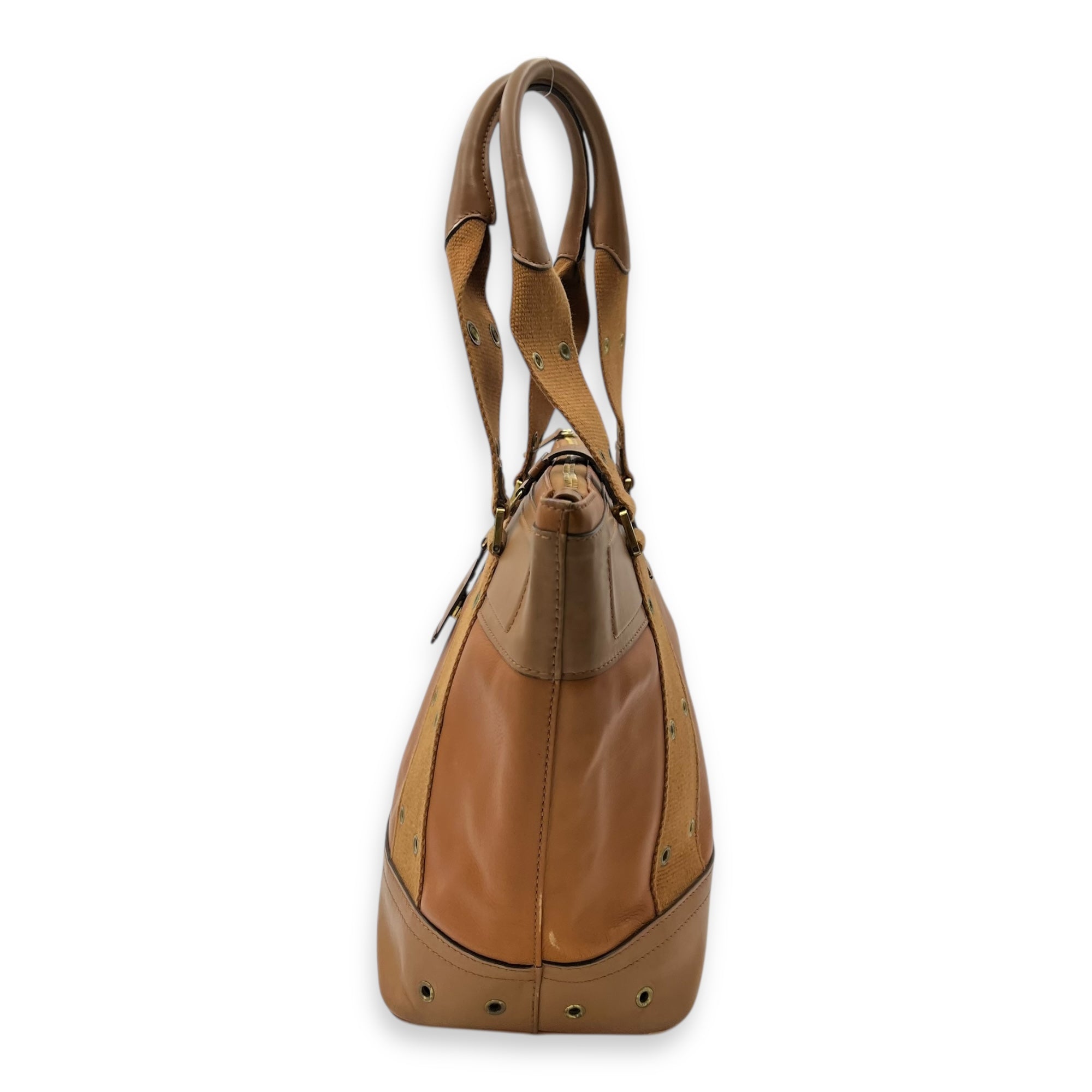 Street Chic Brown Shoulder Bag in Calfskin, Gold hardware - Image 4