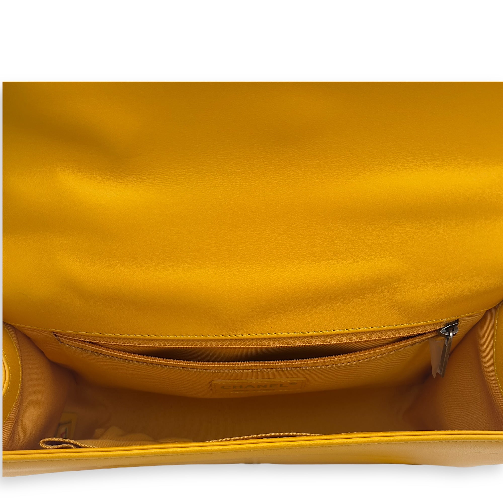 Boy Large Shoulder bag in Lambskin, Ruthenium Hardware - Image 10