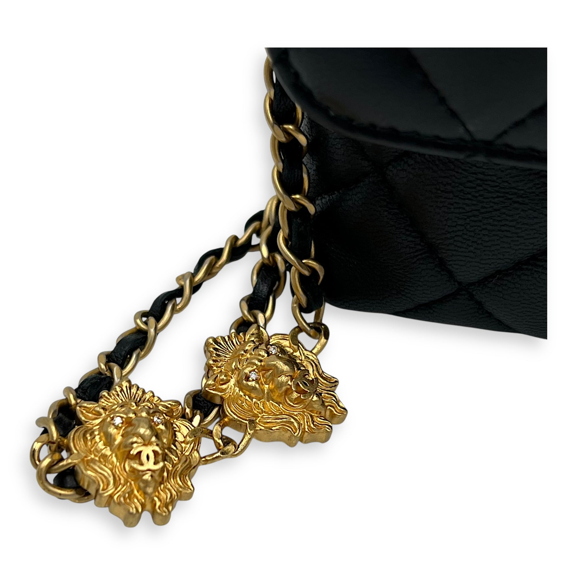 CC Wristlet Black in Lambskin, Gold hardware - Image 12