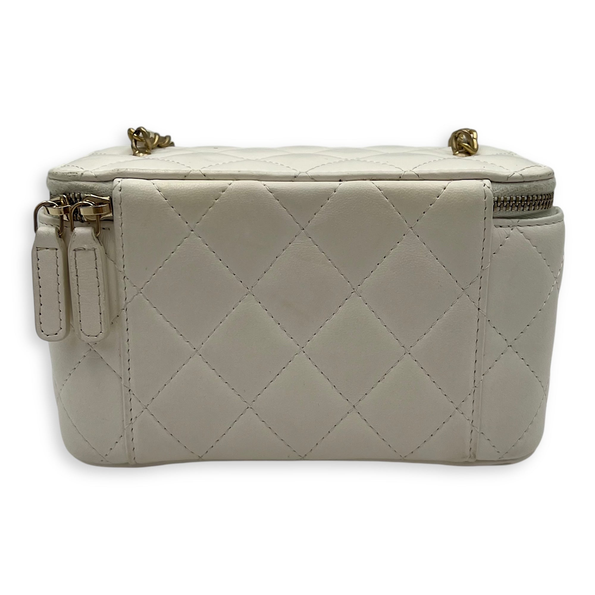Pearl Crush Vanity Bag White in Lambskin, Gold hardware - Image 3