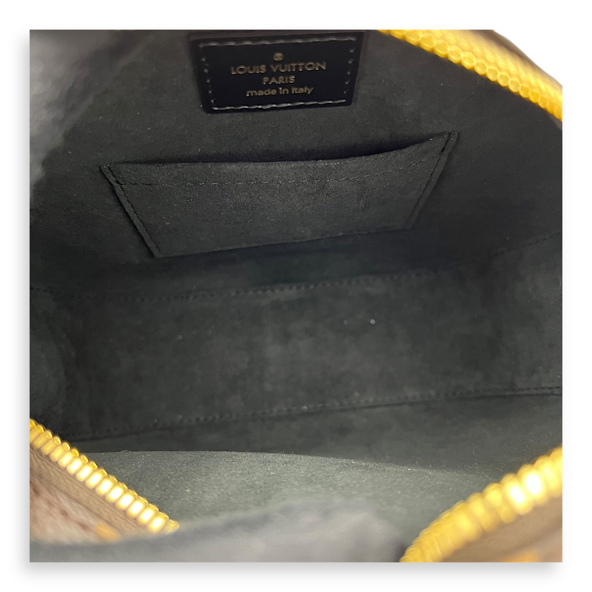 X LOL Boite Chapeau Souple MM Brown Crossbody Bag in Monogram Coated Canvas, Gold hardware - Image 7