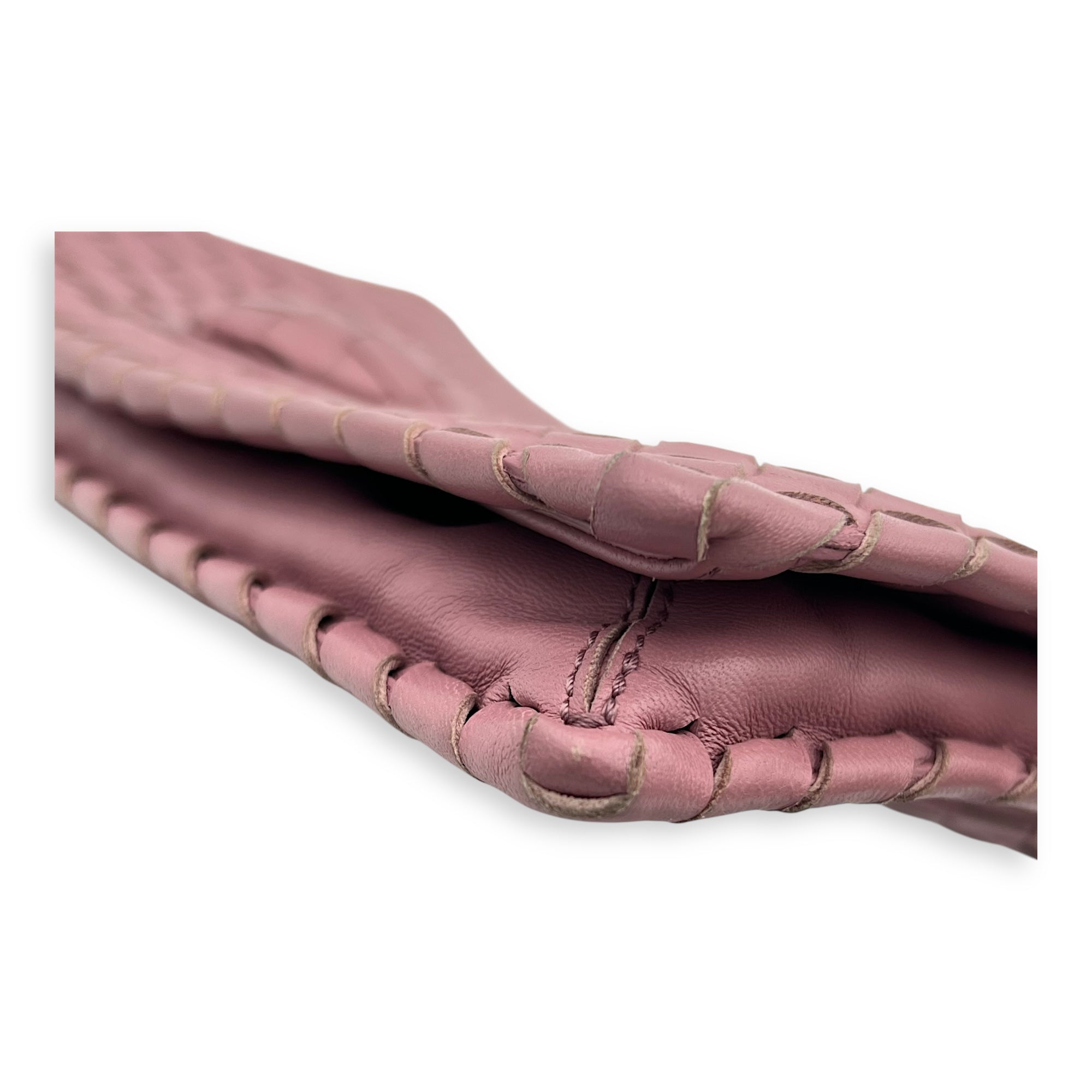Intrecciato Clutch Pink in Lambskin - Image 10